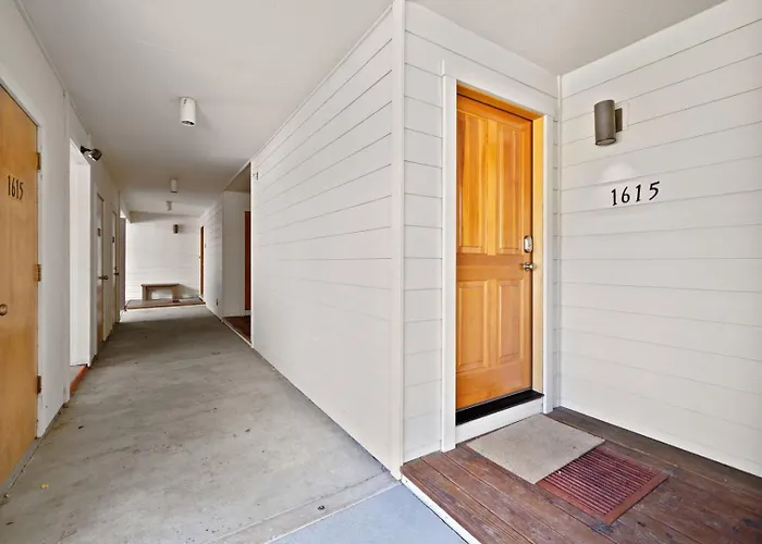 Apartment Rmr: Cinquefoil 1615 In The Aspenswilsonwy Wilson